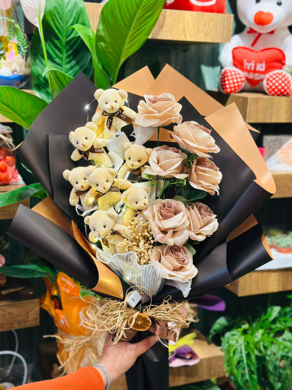 Gaziantep Çiçek Siparişi - Peluş ayıcık ve gül buketi