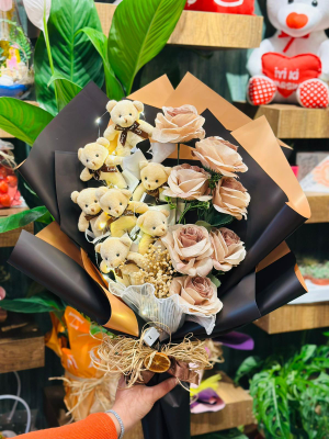  Gaziantep Çiçekler - 41 adet kırmızı canlı gül buketi 