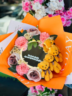  Gaziantep Çiçek Gönder - Saat ve kelebek buketi